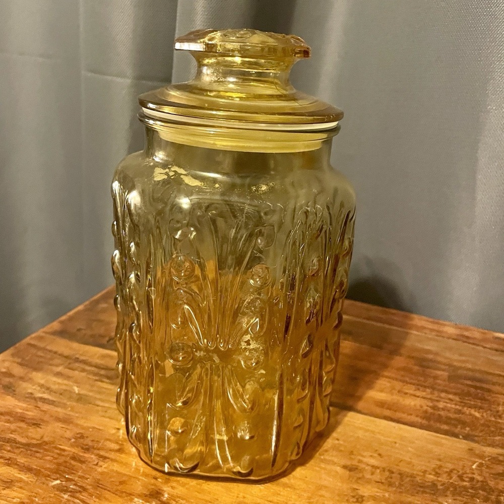 Vintage L.E. Smith Amber 9.5" Imperial Atterbury Scroll Glass Canister-1970s
